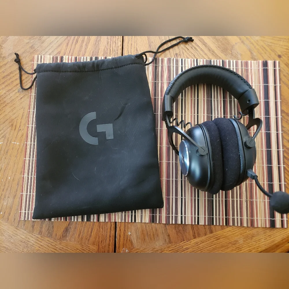 Logitech 981-000817 G Pro X Blue VO!CE Technology Gaming Headset No Pro Dongle